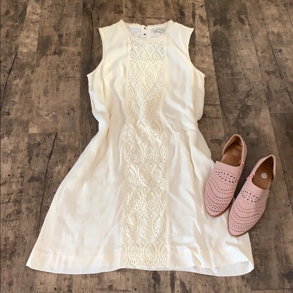 Simply Noelle Dresses & Skirts - Simply Noelle White Shift lace dress size 8/10